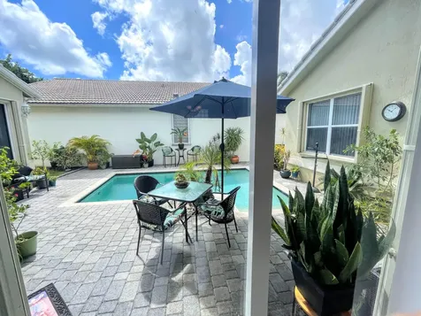 7060 NW Turtle Walk Boca Raton FL 33487