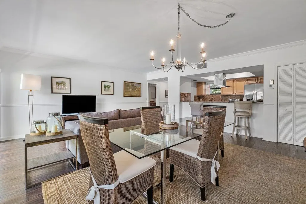 11863 Wimbledon Circle Wellington FL 33414
