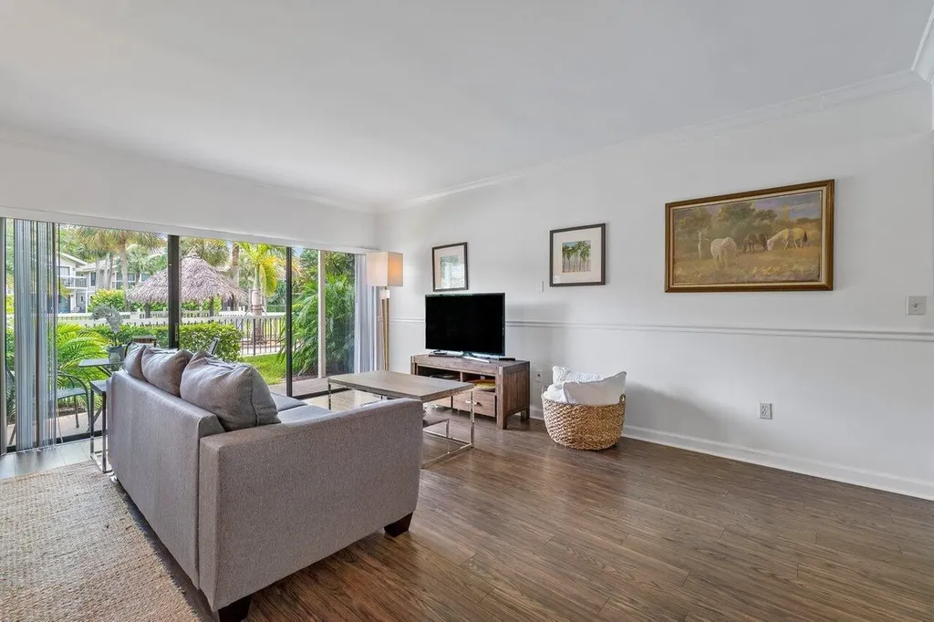 11863 Wimbledon Circle Wellington FL 33414