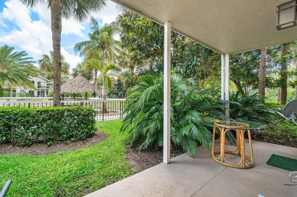 11863 Wimbledon Circle Wellington FL 33414