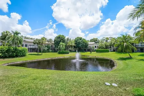 11863 Wimbledon Circle Wellington FL 33414