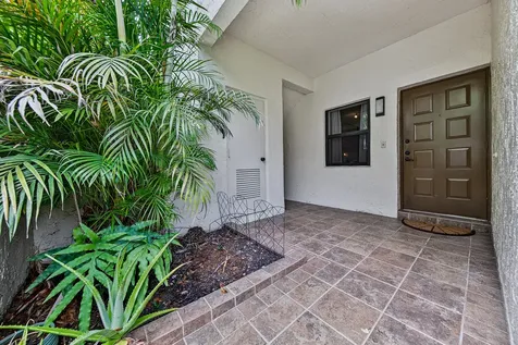 4413 NW 22nd Road Coconut Creek FL 33066