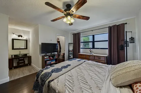 4413 NW 22nd Road Coconut Creek FL 33066