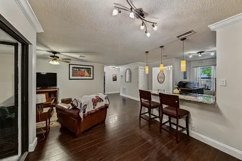 4413 NW 22nd Road Coconut Creek FL 33066