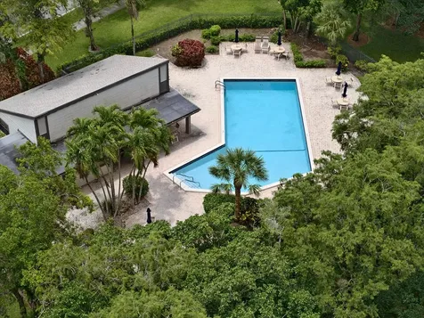 4413 NW 22nd Road Coconut Creek FL 33066