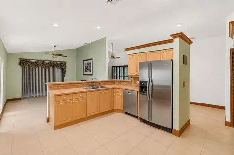 1059 Fairfax Circle W Boynton Beach FL 33436