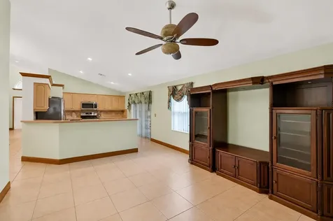 1059 Fairfax Circle W Boynton Beach FL 33436