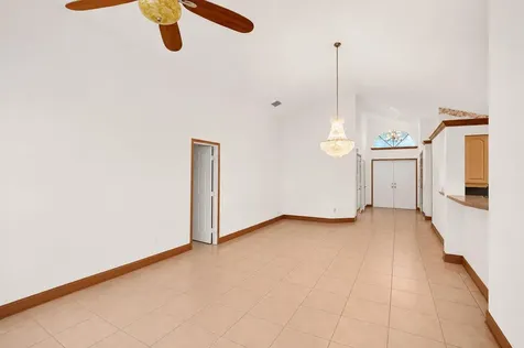 1059 Fairfax Circle W Boynton Beach FL 33436