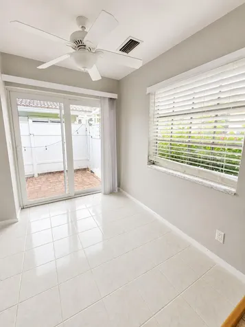 2120 NE 41st Street Lighthouse Point FL 33064