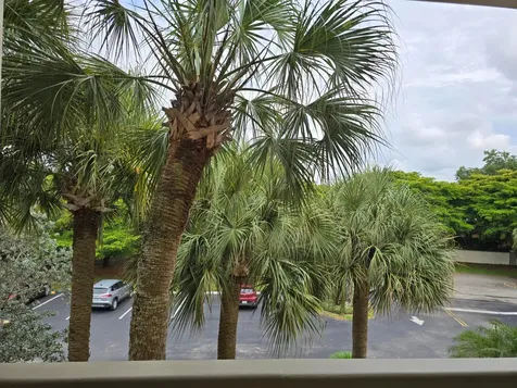 1802 Eleuthera Point Coconut Creek FL 33066
