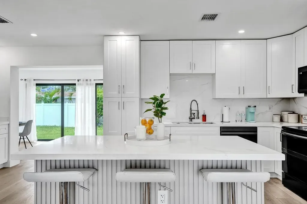1001 SE 13th Court Deerfield Beach FL 33441