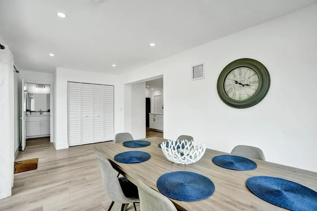 1001 SE 13th Court Deerfield Beach FL 33441