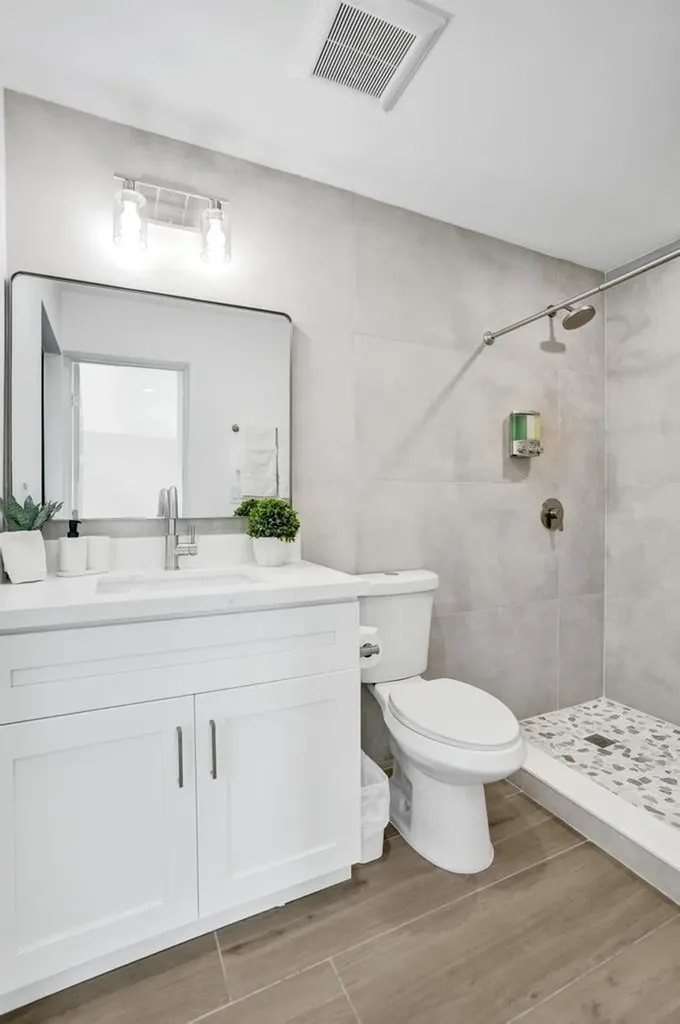 1001 SE 13th Court Deerfield Beach FL 33441