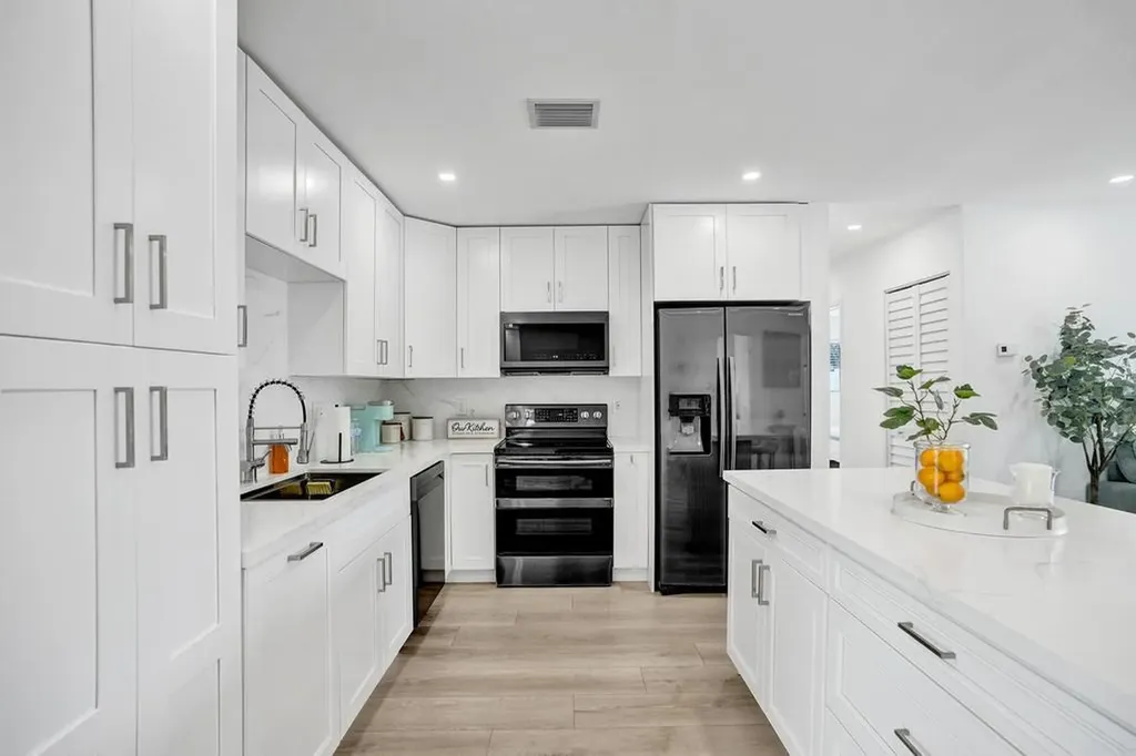 1001 SE 13th Court Deerfield Beach FL 33441