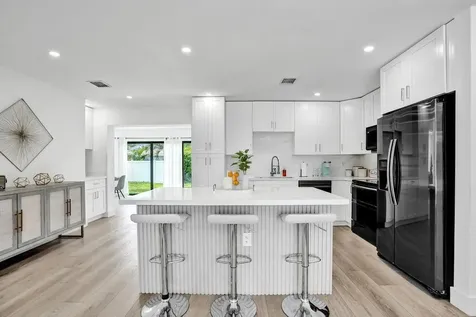 1001 SE 13th Court Deerfield Beach FL 33441