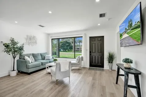 1001 SE 13th Court Deerfield Beach FL 33441