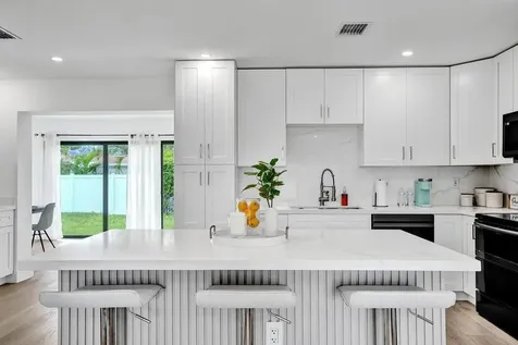 1001 SE 13th Court Deerfield Beach FL 33441