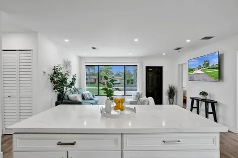 1001 SE 13th Court Deerfield Beach FL 33441