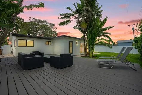 1001 SE 13th Court Deerfield Beach FL 33441