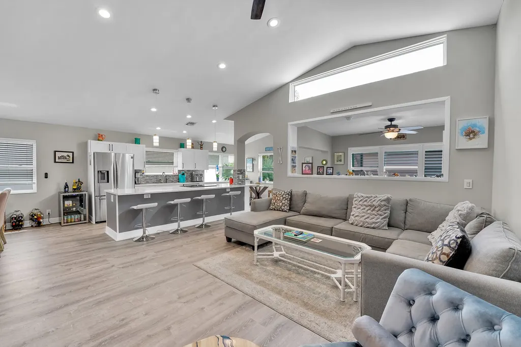 7917 Travlers Tree Drive Boca Raton FL 33433
