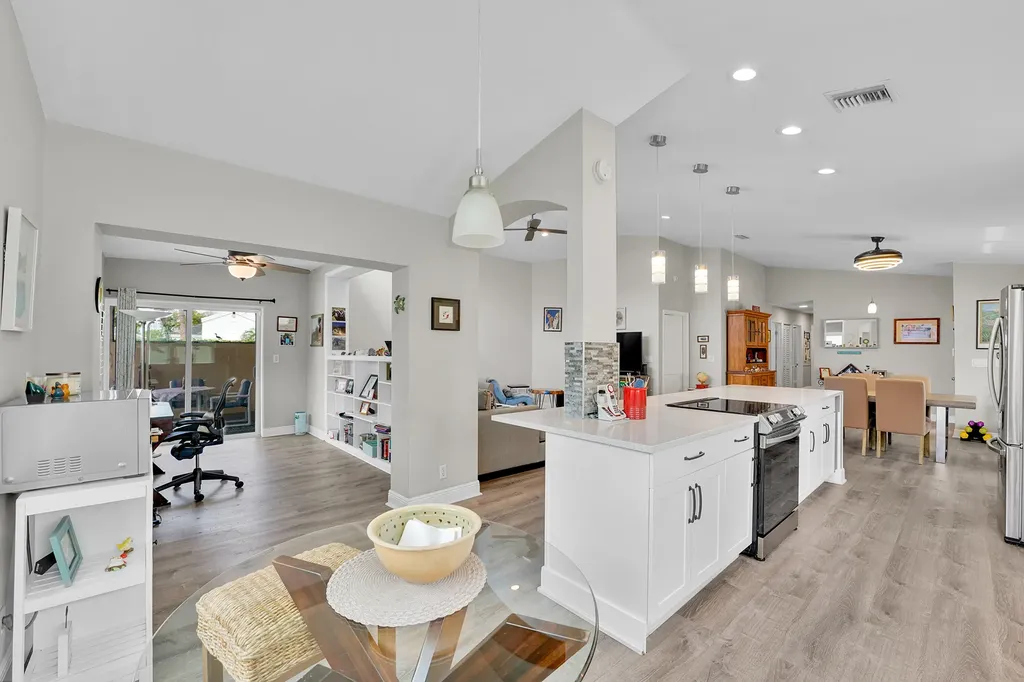 7917 Travlers Tree Drive Boca Raton FL 33433