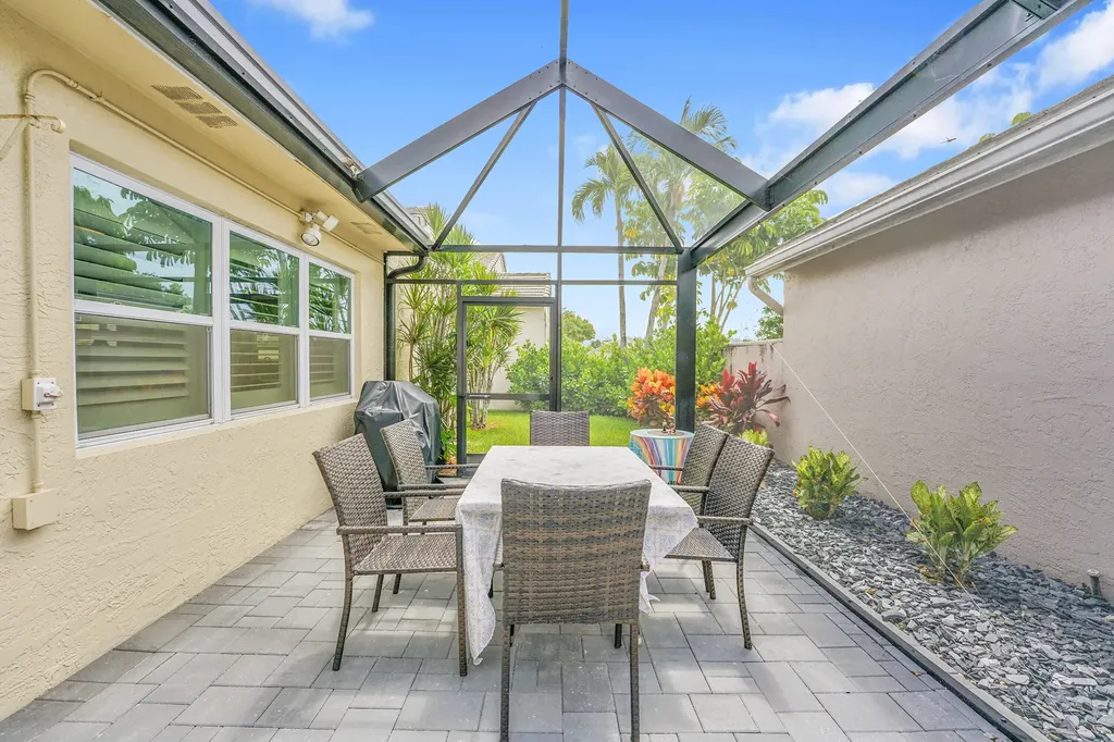 7917 Travlers Tree Drive Boca Raton FL 33433