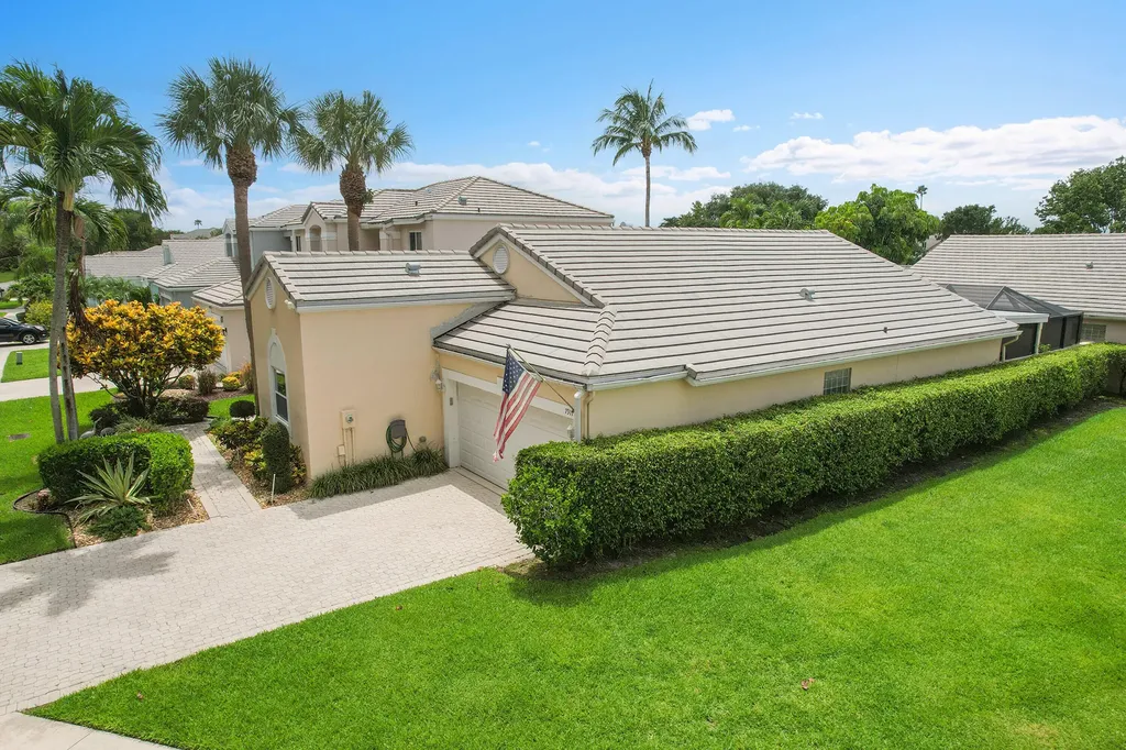 7917 Travlers Tree Drive Boca Raton FL 33433