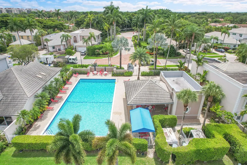 7917 Travlers Tree Drive Boca Raton FL 33433
