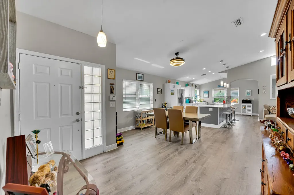 7917 Travlers Tree Drive Boca Raton FL 33433