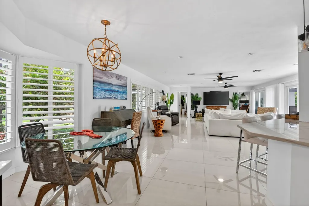 2375 SE 8th Street SE Pompano Beach FL 33062
