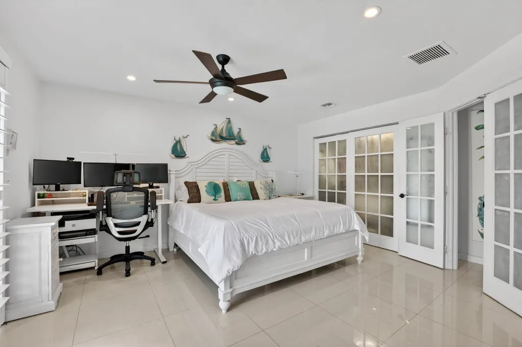 2375 SE 8th Street SE Pompano Beach FL 33062