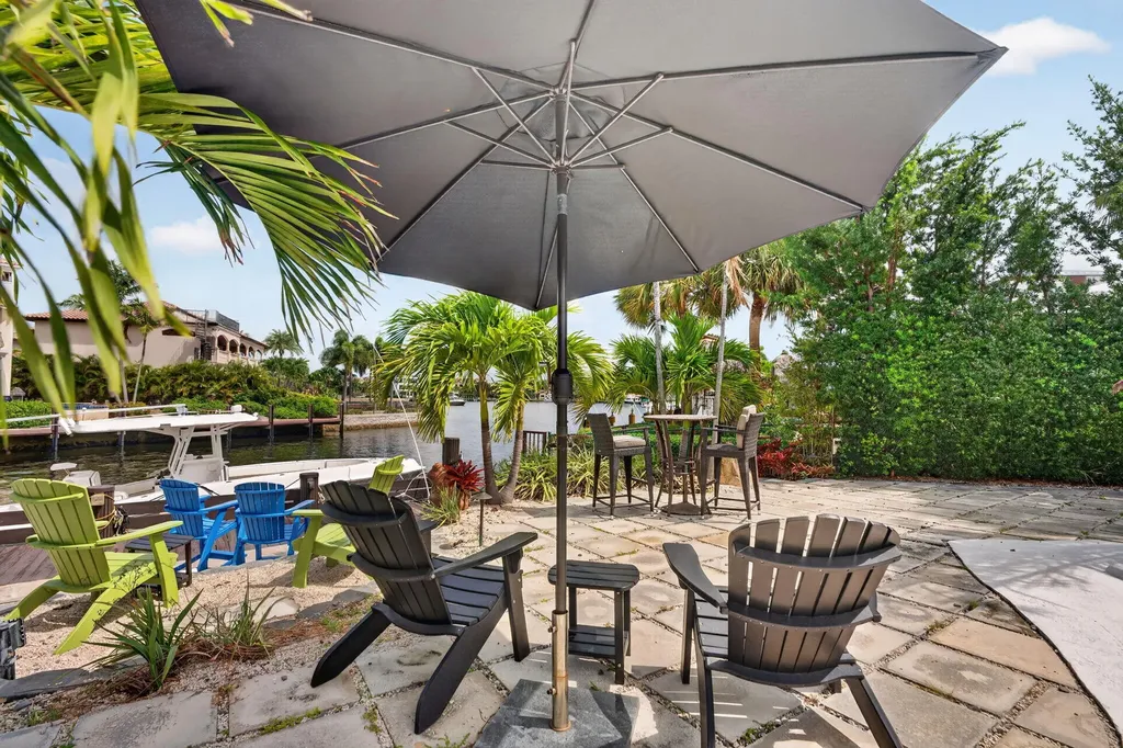 2375 SE 8th Street SE Pompano Beach FL 33062