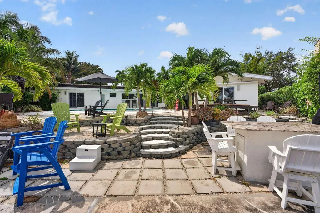 2375 SE 8th Street SE Pompano Beach FL 33062