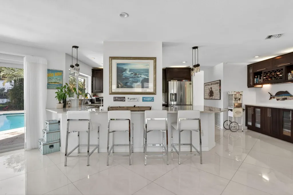 2375 SE 8th Street SE Pompano Beach FL 33062