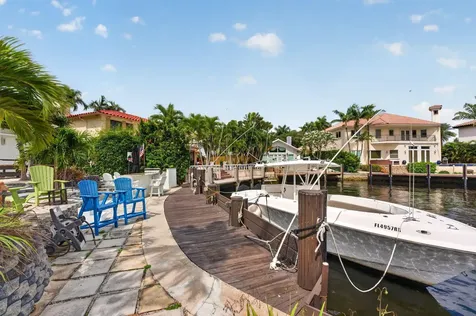 2375 SE 8th Street SE Pompano Beach FL 33062