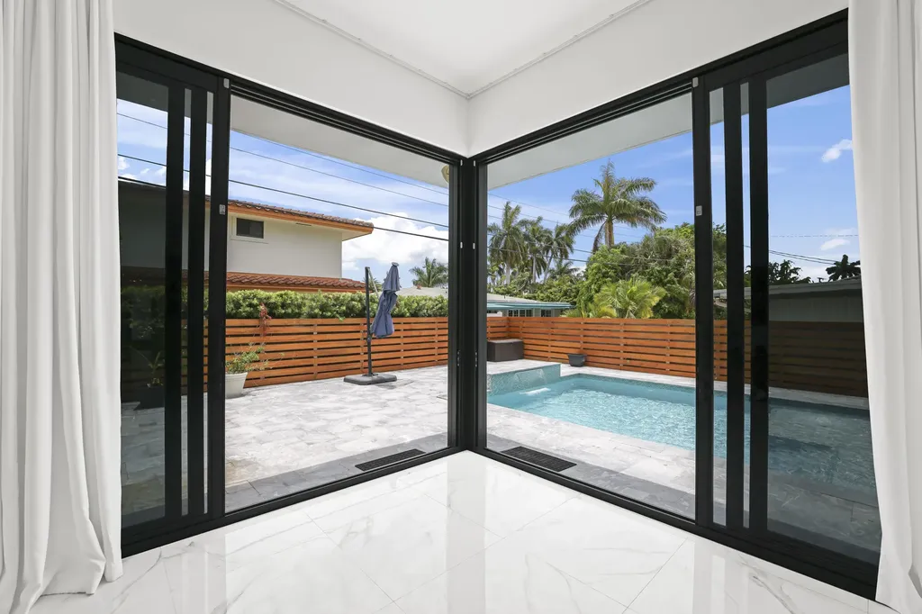 2620 SE 6th Street Pompano Beach FL 33062