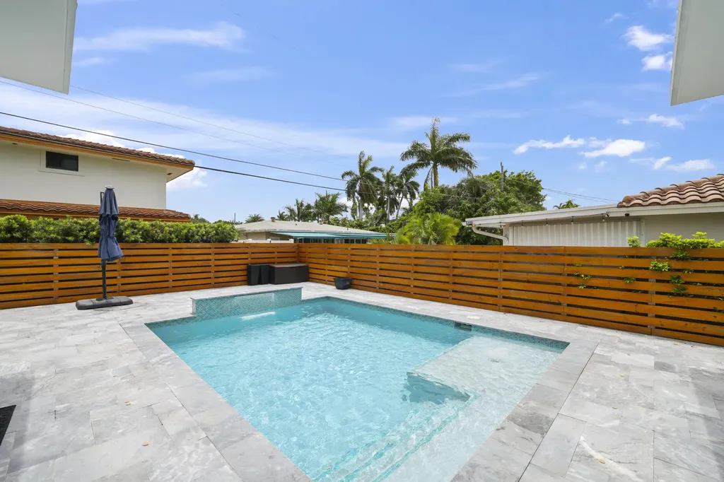 2620 SE 6th Street Pompano Beach FL 33062