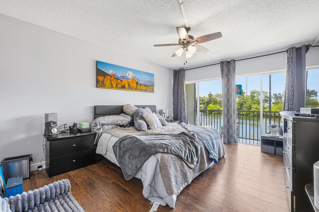 1319 E Hillsboro Boulevard Deerfield Beach FL 33441