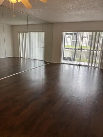 8051 S Colony Circle Tamarac FL 33321