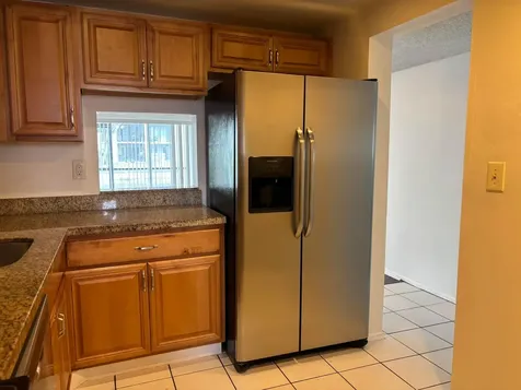 8051 S Colony Circle Tamarac FL 33321