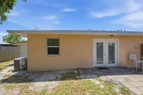 5256 Cannon Way West Palm Beach FL 33415