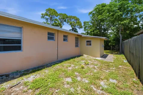 5256 Cannon Way West Palm Beach FL 33415