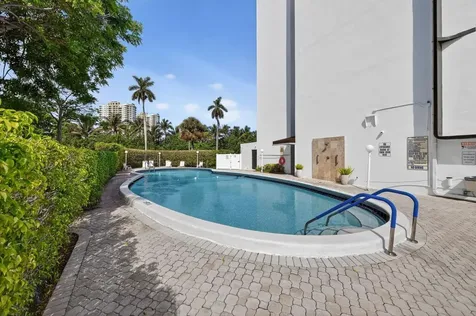 400 Diplomat Parkway Hallandale Beach FL 33009