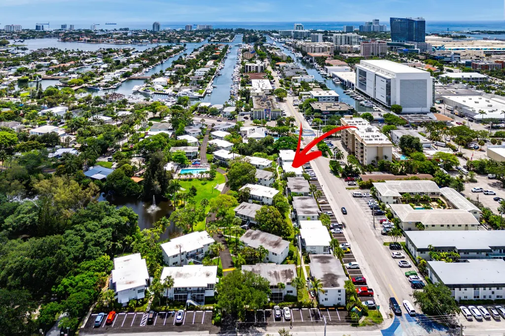 1045 SE 15th Street Fort Lauderdale FL 33316