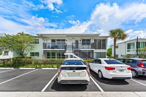 1045 SE 15th Street Fort Lauderdale FL 33316