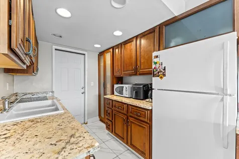 1045 SE 15th Street Fort Lauderdale FL 33316