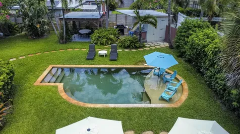 15 N Swinton Circle Delray Beach FL 33444