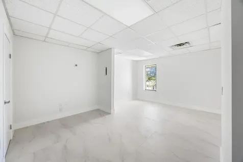 150 NW 70th Avenue Plantation FL 33317