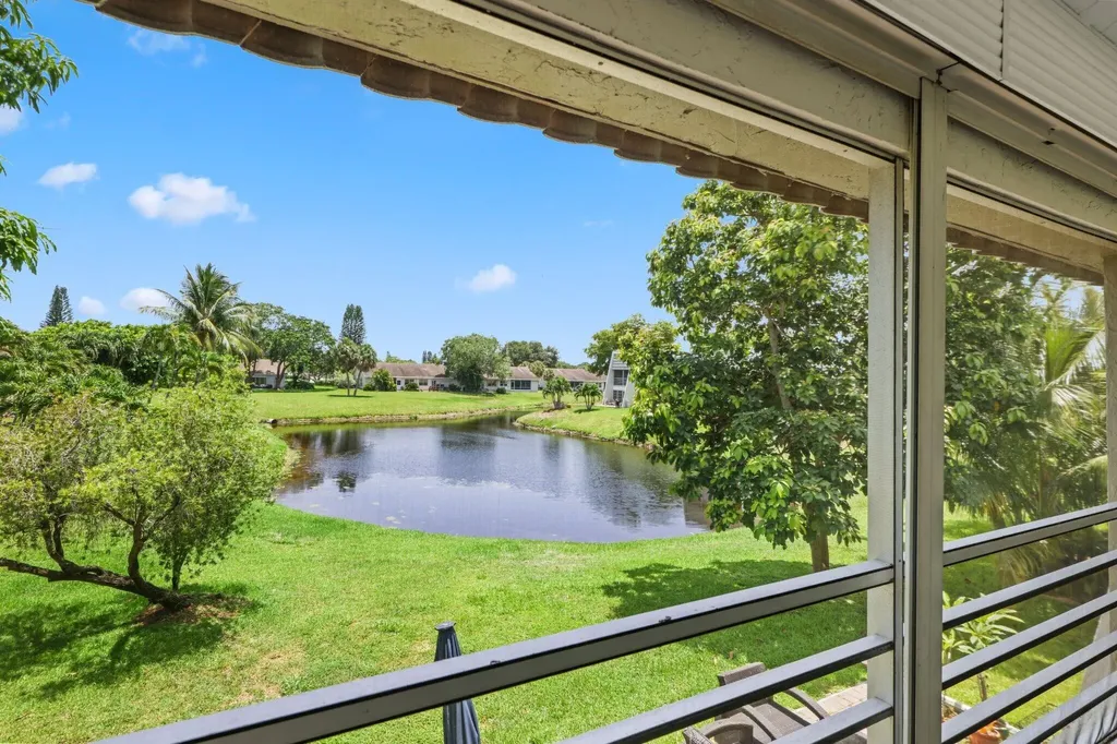 2700 Fiore Way Delray Beach FL 33445