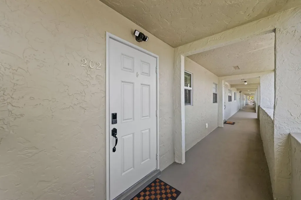 2700 Fiore Way Delray Beach FL 33445